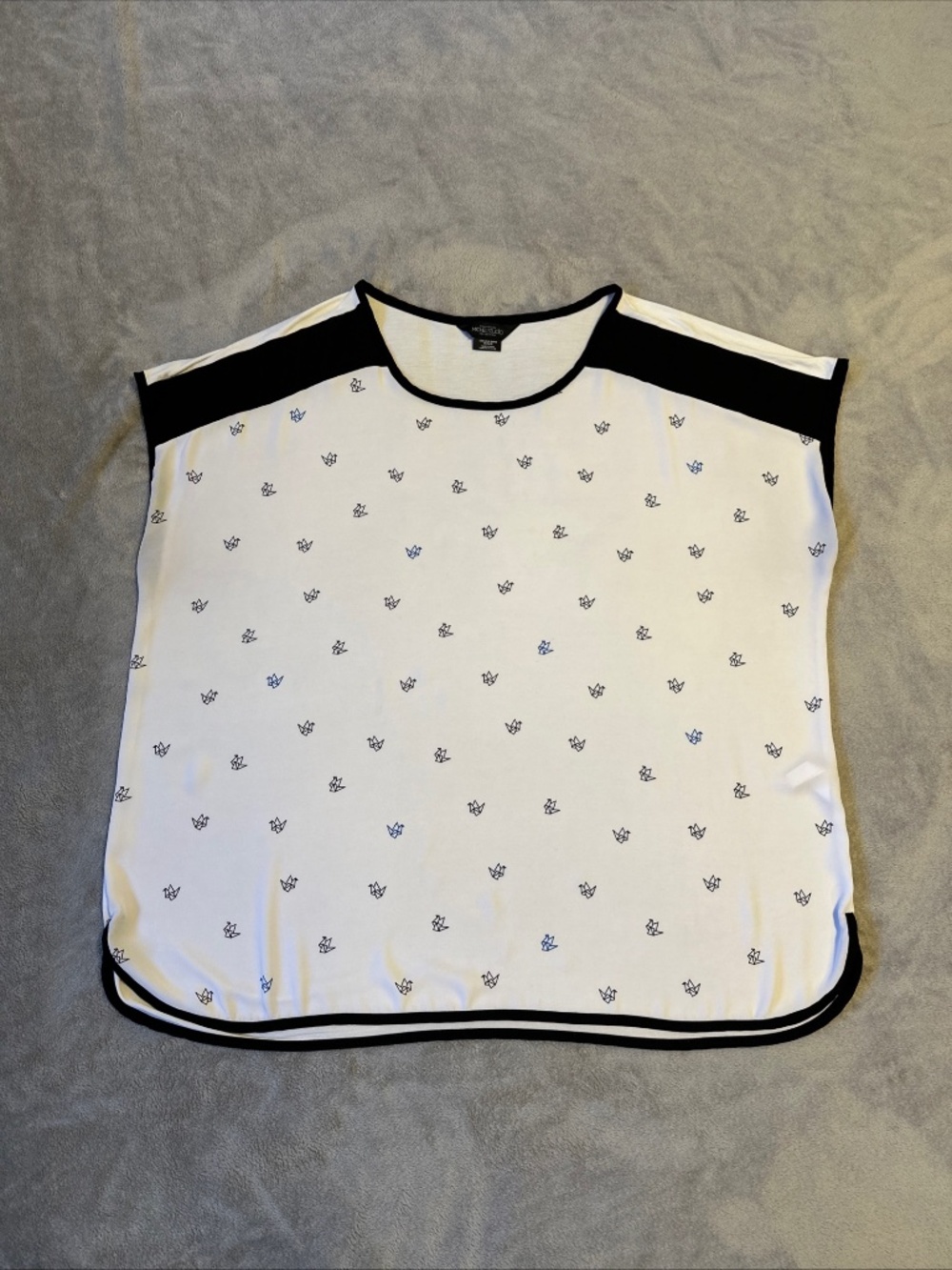 Michel Studio 4X Origami Bird Print Blouse White Short Sleeve Shirt Plus Top 30